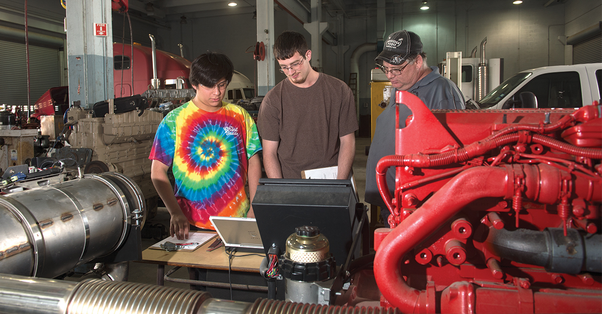 2nd shift diesel technicians