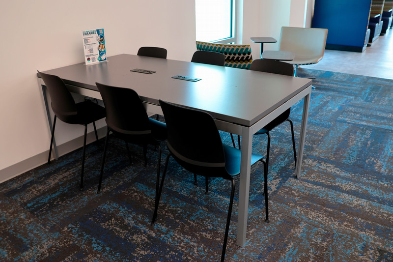 Table seating